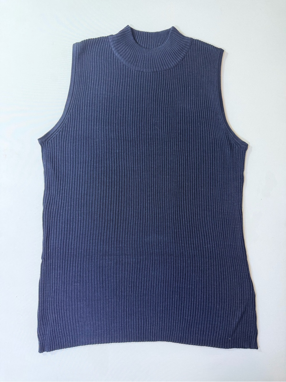 Best Connections Women’s Navy Blue Silk Sleeveless Shirt Vintage Y2K 90’s Size 4